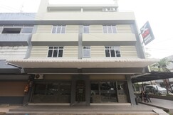 Collection O near Diamond City Mall formerly X Ten Guest House, Batam