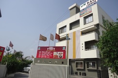 Hotel Rau Lodging, Nashik