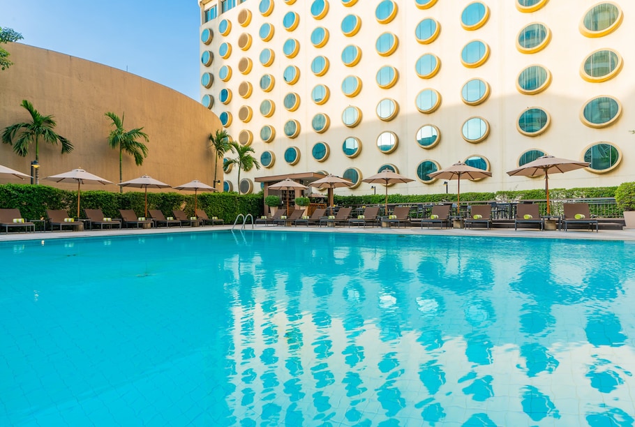 Holiday Inn Bangkok Silom Bangkok Hotel Price Address Reviews Holiday Inn Bangkok Silom Bangkok Hotel Price Address Reviews