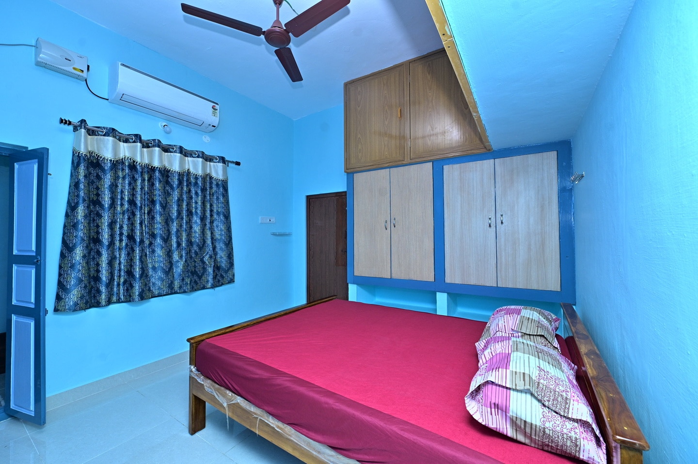 Shree Chendur Residency - Tap to explore photos