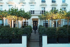 LA Suite West Hotel,  London