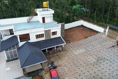 Pramanidi Homestay by Dazzle Destinations, Chikmagalur