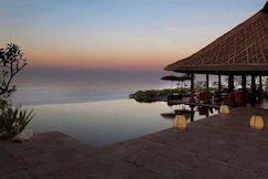 يفلجاري ريزورت بالي, بالي