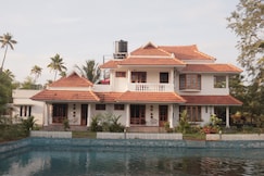 ELIVAAS Palliath House 3 BHK with Pvt Outdoor Patio, Alleppey