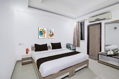 Super Collection O Shahpura Lakeview Formerly Hotel Royal Villa, Bhopal