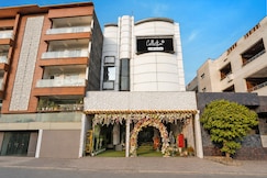 Collection O Sector 5 Ghaziabad Formerly Five Seas, Ghaziabad