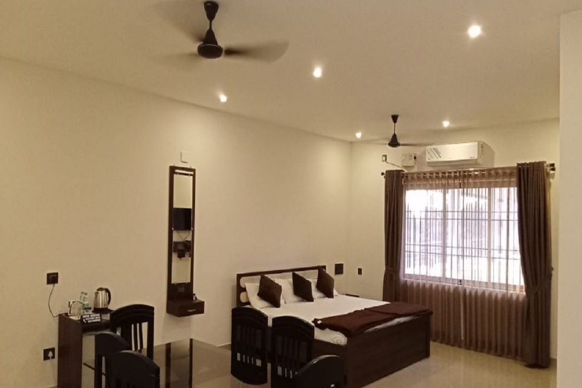 USHA BOARDINGANDLODGING - Tap to explore photos