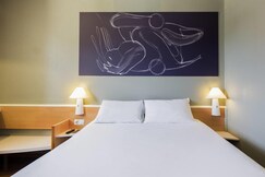 Ibis Granada, Granada