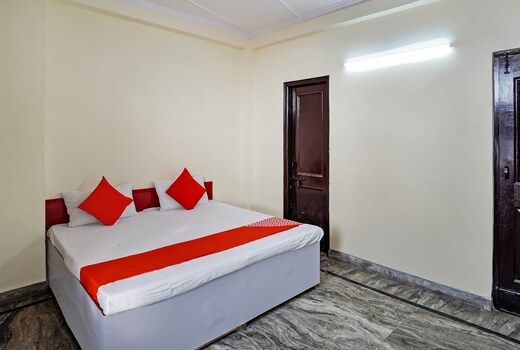 Super Hotel O Khanna's Hotel