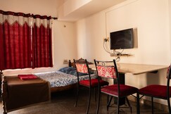 DUDI s Stay Tiles House, Mysore