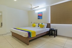 Itsy Hotels N Square, Vijaywada