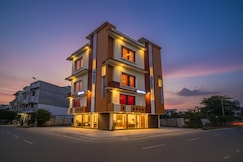 FabHotel Geeta Bhawan, Ayodhya