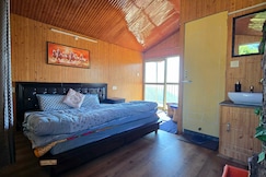 TREE HOUSE BY THE CITY ESCAPE, Shimla