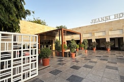 Jhansi Hotel, Datia