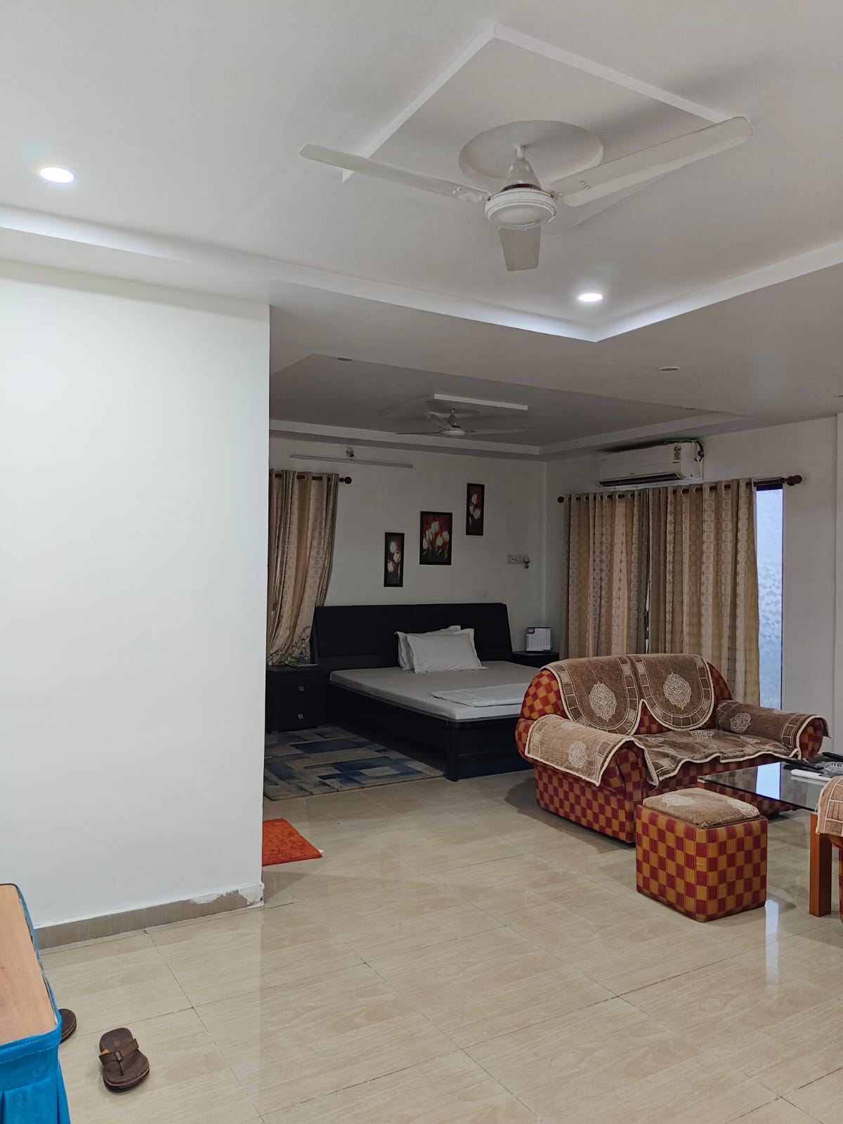Isgec Guest House- Dahej - Tap to explore photos