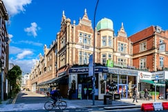 Holiday Inn Express London Hammersmith,  London