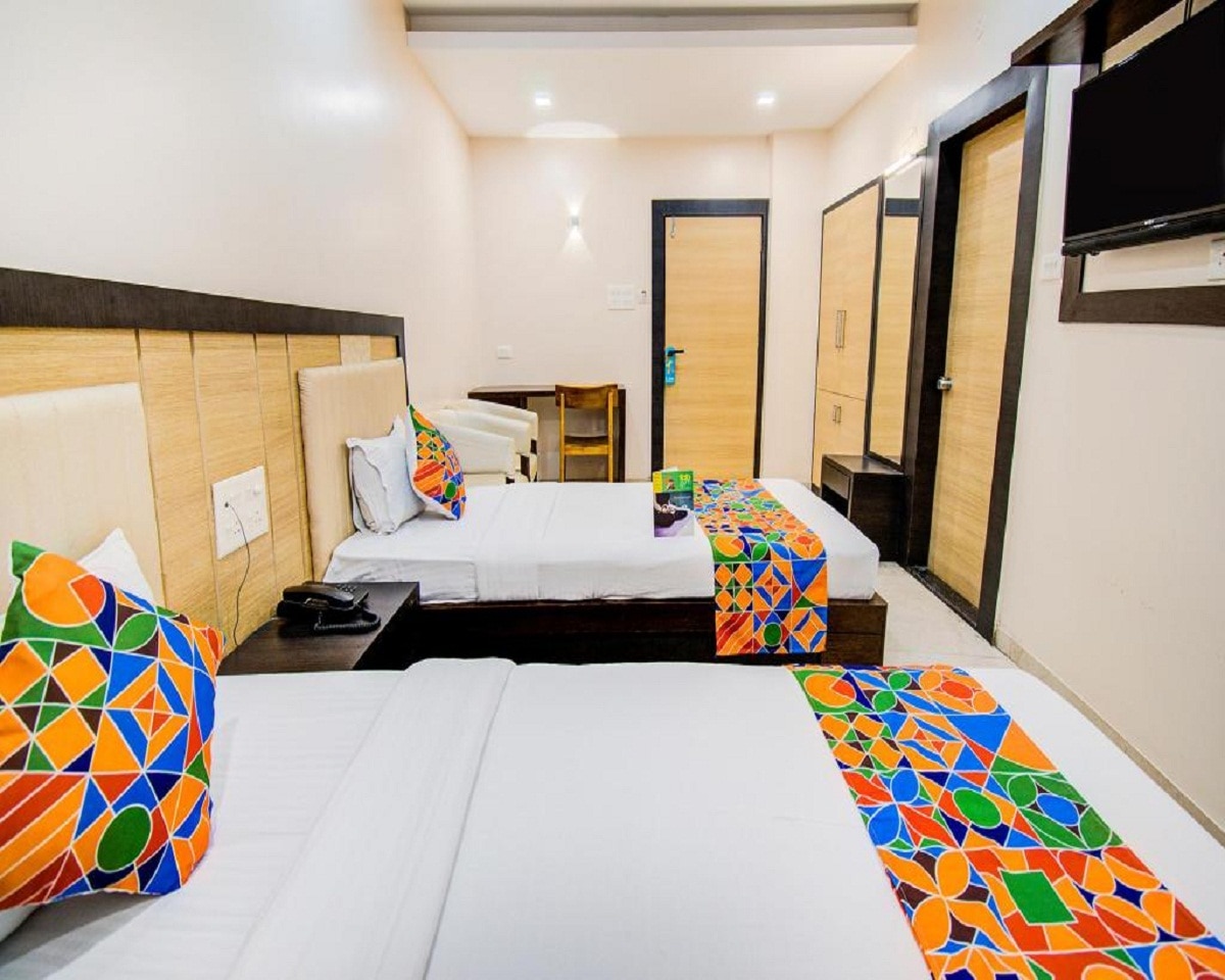 Hotel Krishna Regency - Tap to explore photos