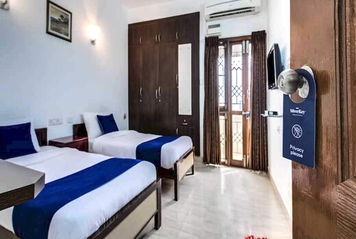 Hotel O Kaligambal illam