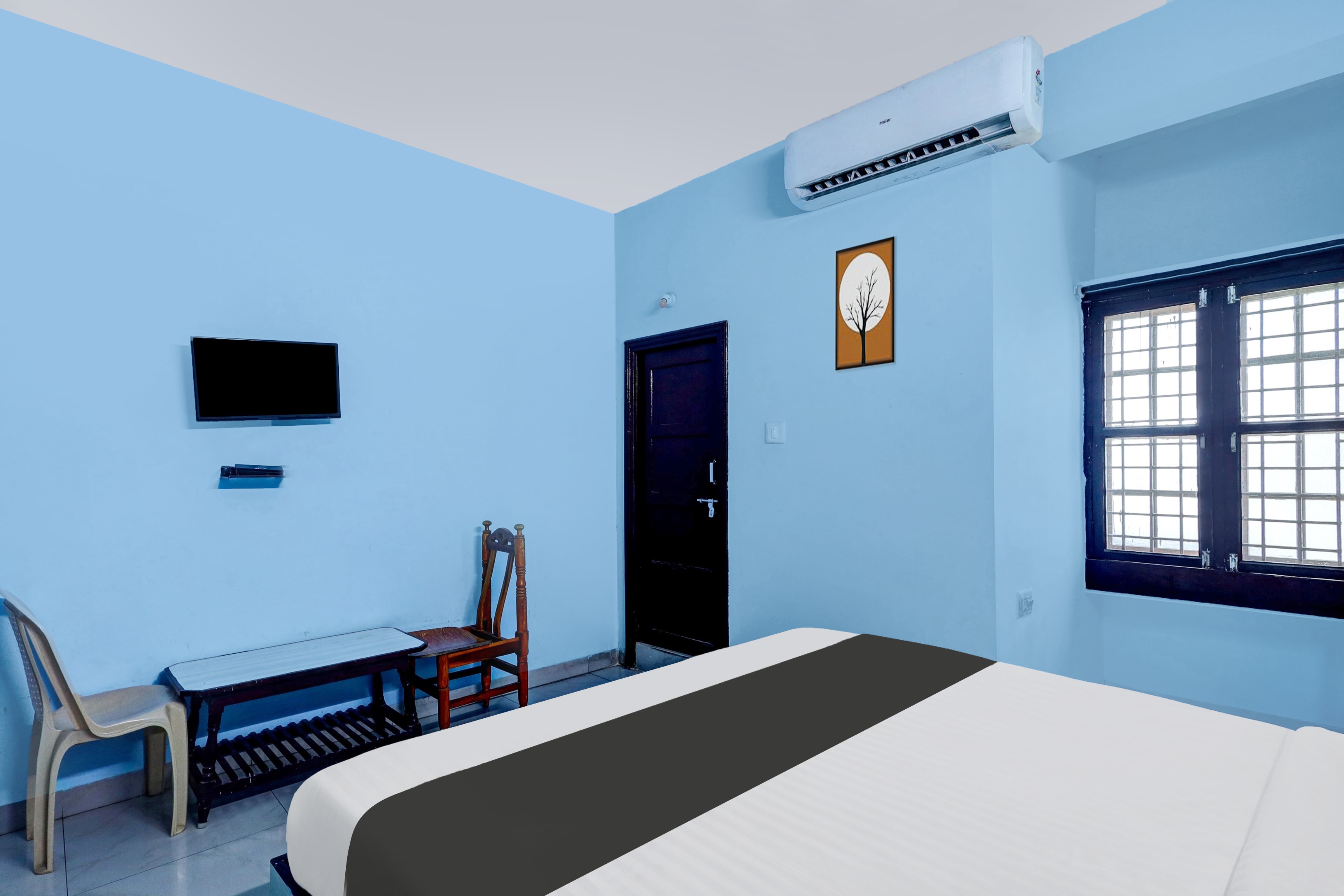 Super Hotel O Kennedy Nagar Near Railway Station - Tap to explore photos