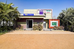 FabHotel Kalptaru, Pune