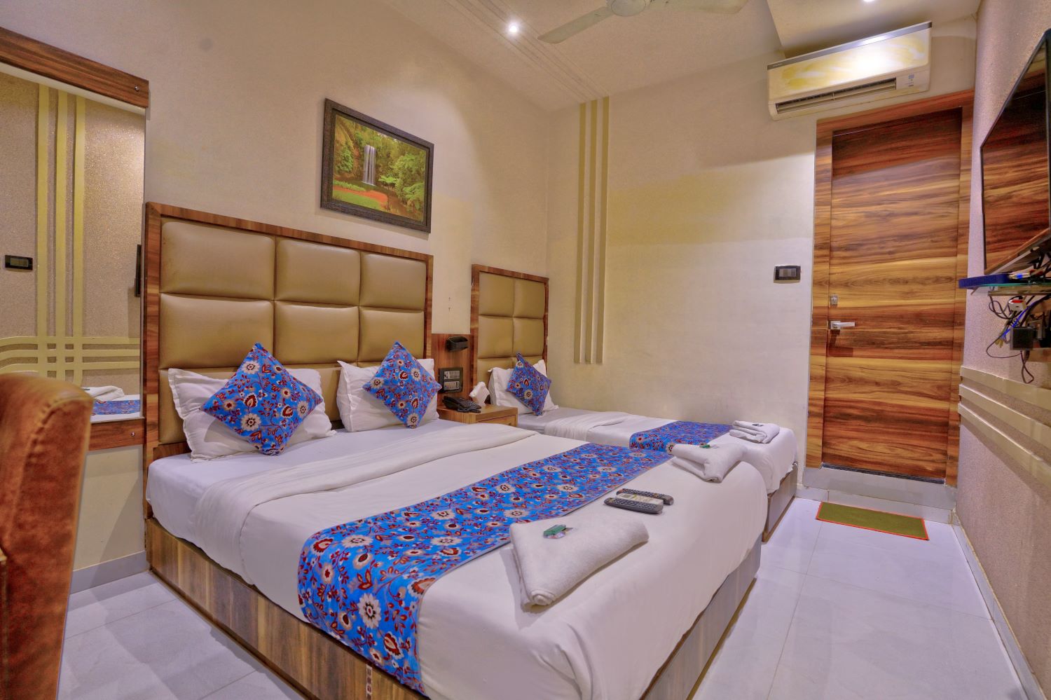 Meriton Business Hotel , Near Mumbai International Airport