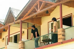 Qcent Woods Resort & Spa Rishikesh, Rishikesh
