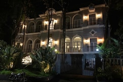 Tranquil 3BHK Condo Retreat - TUDOR HOUSE, Goa