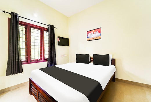 Super Hotel O Nettoor Near Lakeshore Hospital
