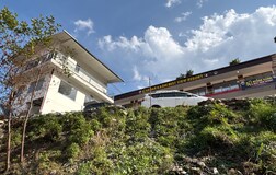 Deluxe Room Mountain View