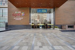 Budget Friendly Escape with skyline- Gaur City, Greater Noida