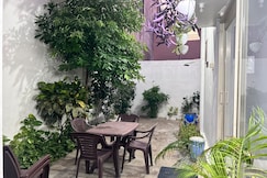 Cheerful | Entire 3BR Apartment in City Center, Varanasi