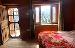 Cottage 1 with Scenic View