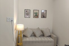 Retreat Homes Airbnb, Siliguri