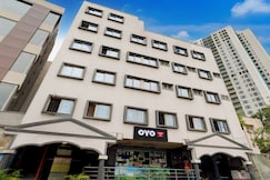 Hotel O BHANUNANDANA BOARDING & LODGING Basaveshwar Nagar, Bangalore