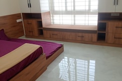 Sky High Luxury Vacation Home, Hyderabad