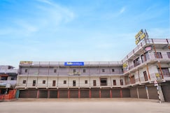 FabHotel Sky Inn I, Ahmedabad