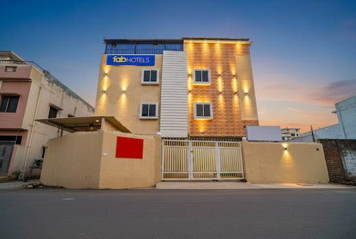 FabHotel Sonnet Inns