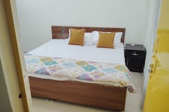 Kashi Vishwanaath Guest House, Varanasi