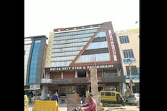 City Star Hotel, Pratapgarh