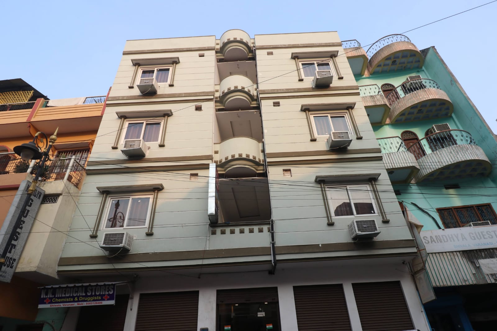 Hotel Balaji inn - Tap to explore photos
