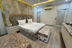 Lavish 3Bhk By Royal Suites, Delhi