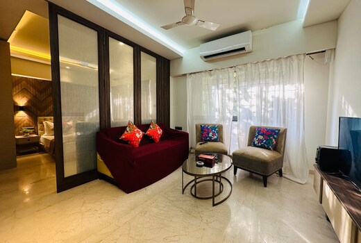 1BHK Service Apartment BKC