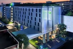 Holiday Inn Express Bangkok Soi Soonvijai, Bangkok