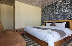 Deluxe Cottage 200m From Lake