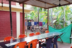 Shravni Holiday Inn, Diveagar