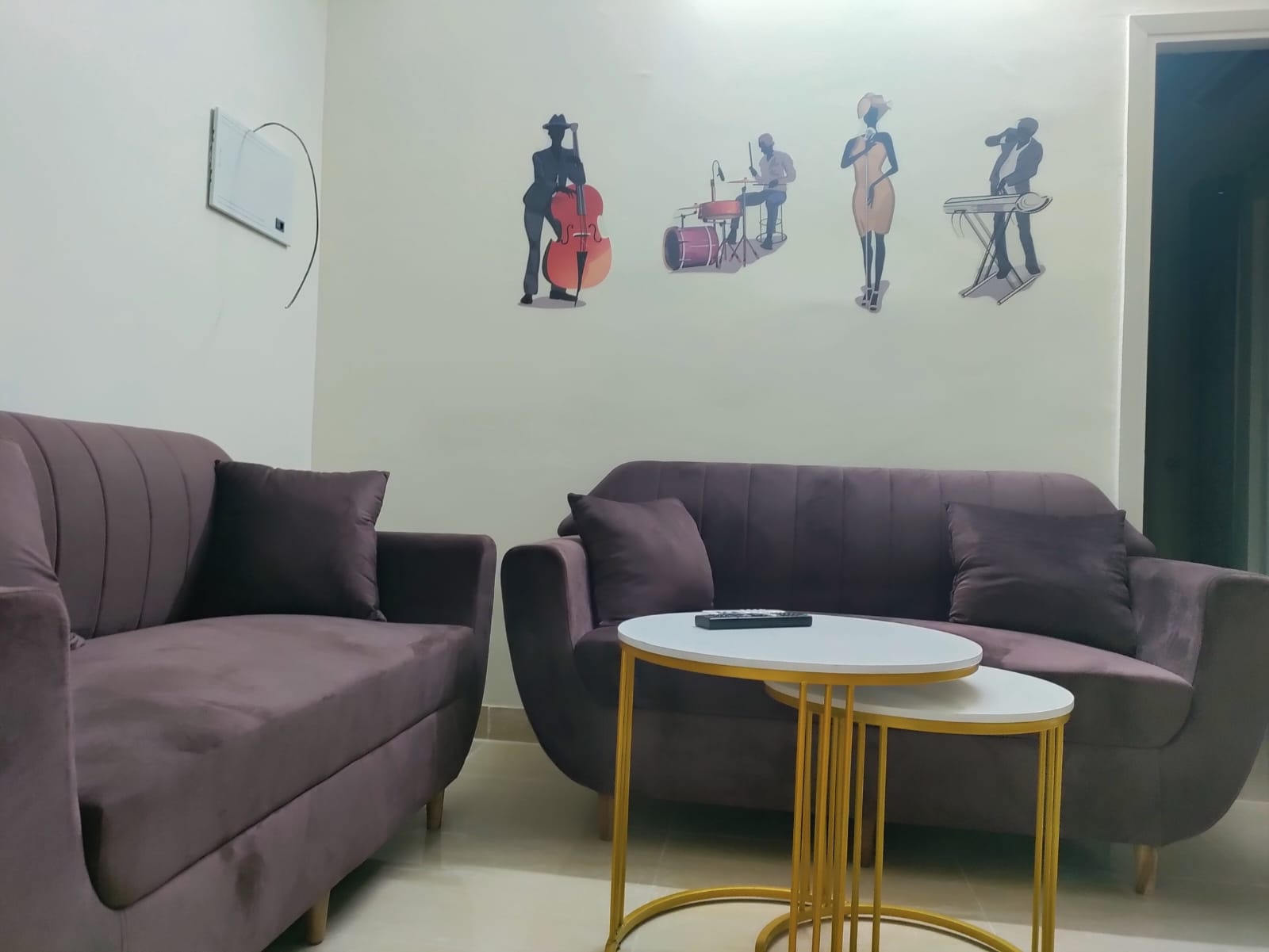 Twilight 1BHK private luxury suite in Gaur city - Tap to explore photos