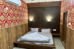 HOTEL CHOKHI AND RESTAURANT, Jhunjhunu