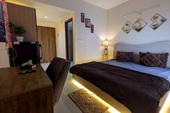 Ocean Bloomz Stay Near Expo Mart, Greater Noida