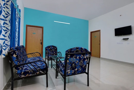 SAI RAM HOMESTAY (HONEY BEE )