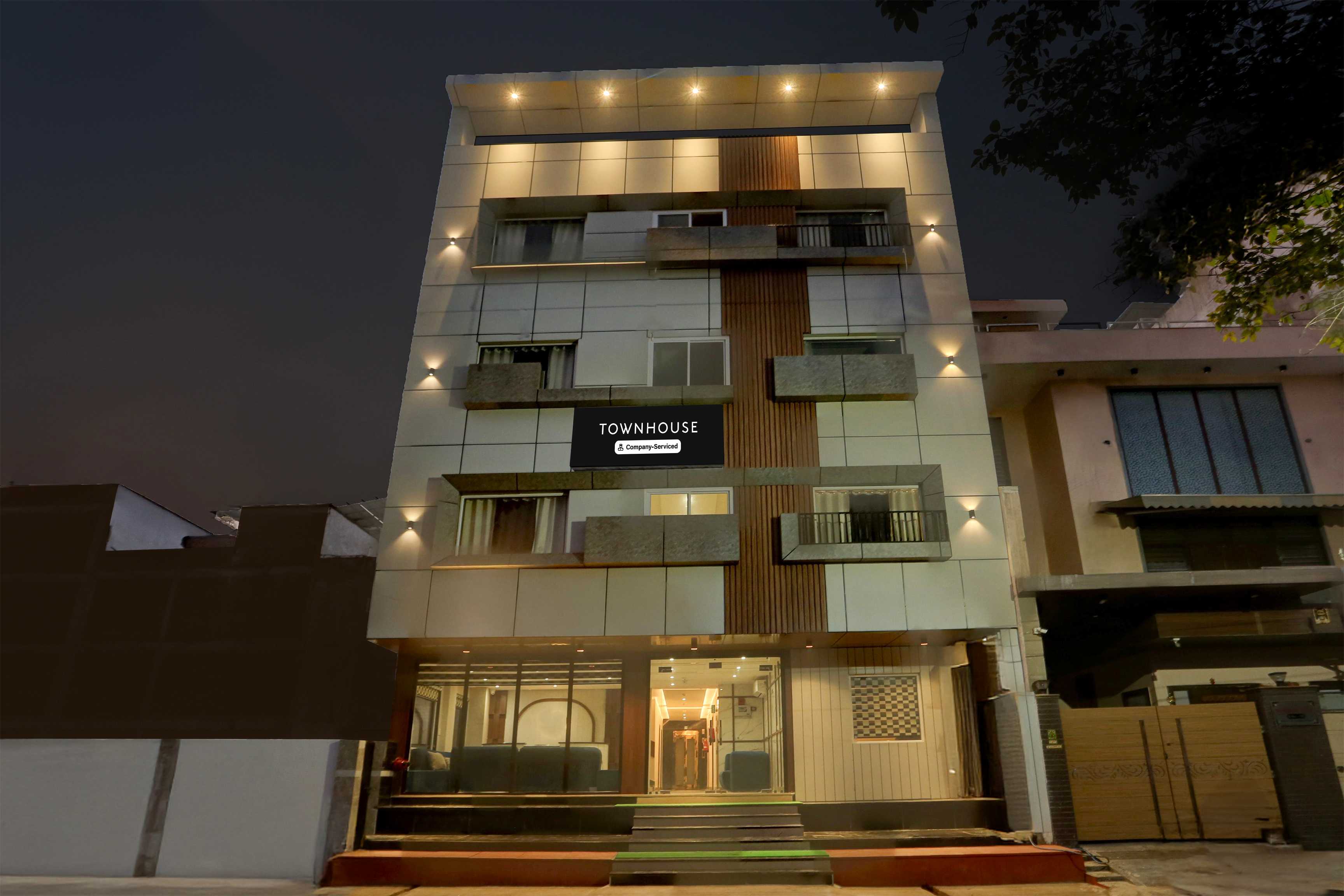 Collection O Taj Nagri Phase 2 Formerly Grand Rivera - Tap to explore photos